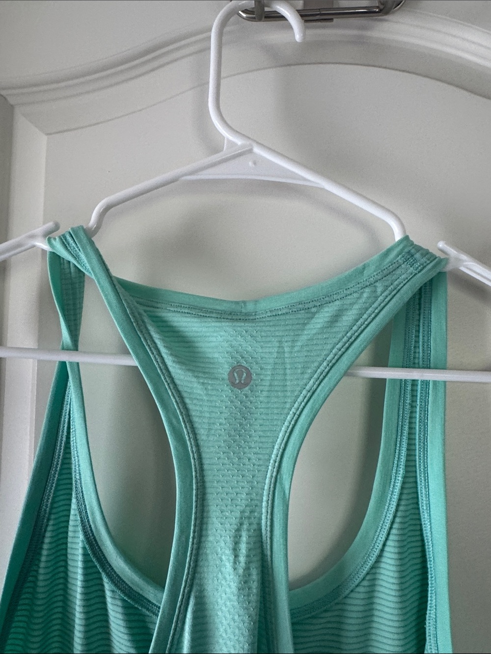 lululemon athletica Mint Green Racerback Tank / W22 - Picture 5 of 5